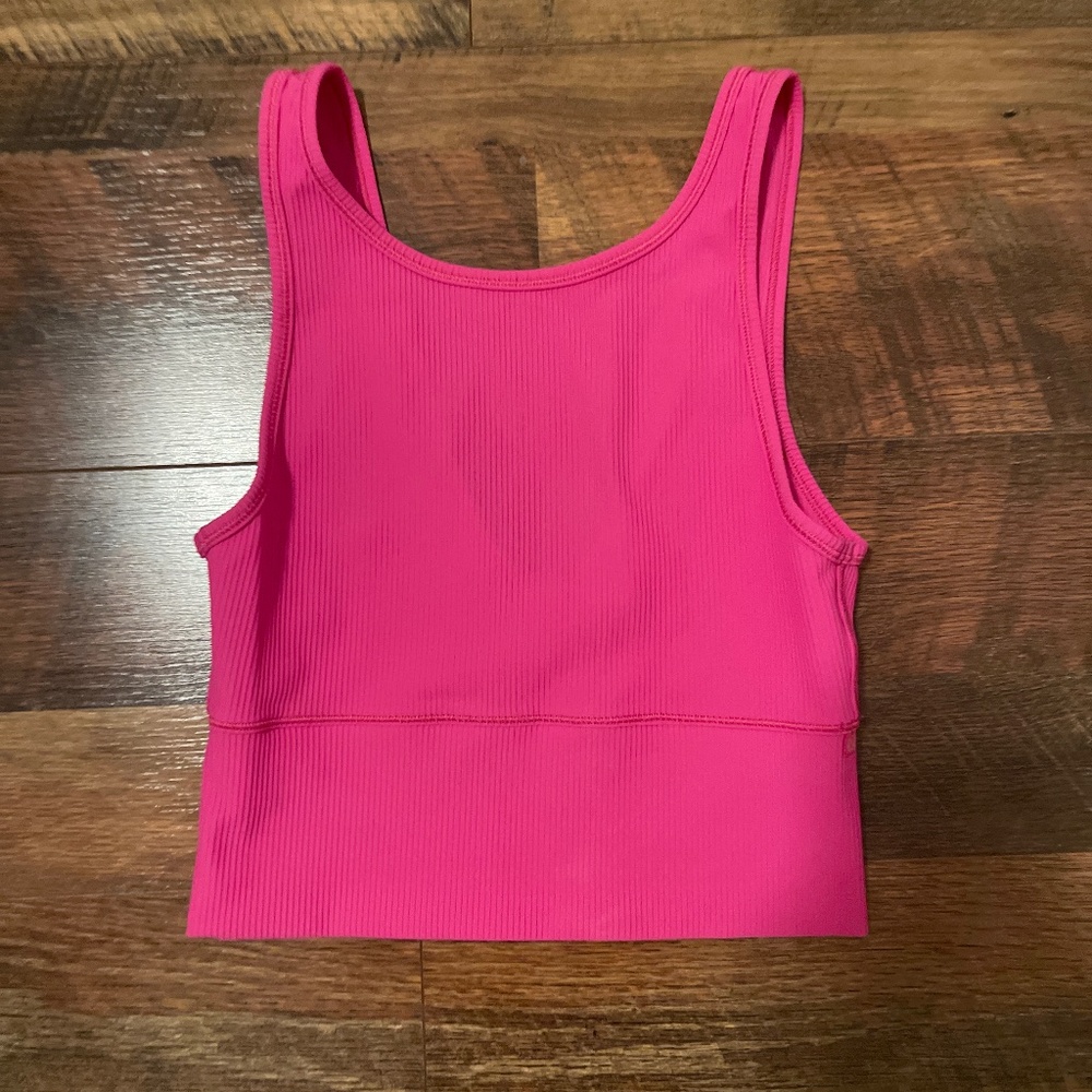 Lululemon crop top size 4